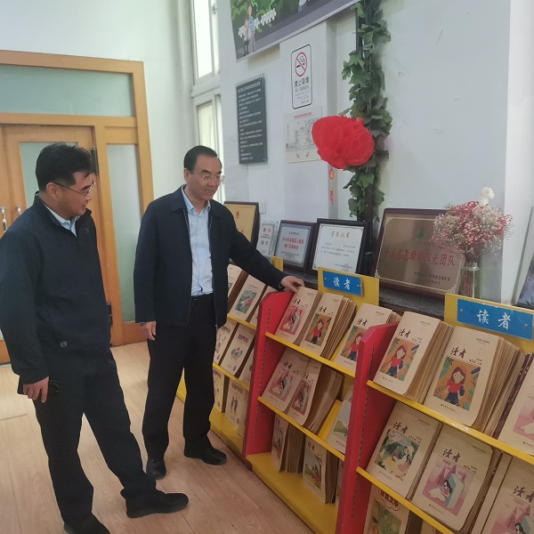 圖二.jpg 圖二.jpg